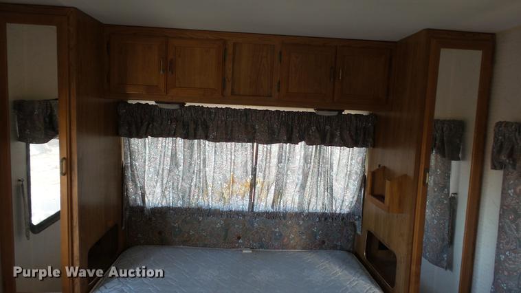 image for item AP9524 1991 Coachmen Catalina 3305B RV