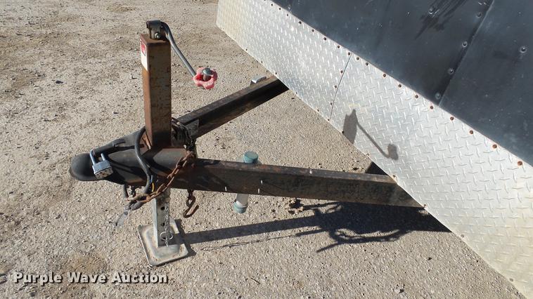 image for item AP9529 2004 Lone Star Trailers enclosed cargo trailer and tools