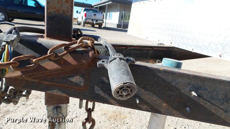 image for item AP9529 2004 Lone Star Trailers enclosed cargo trailer and tools