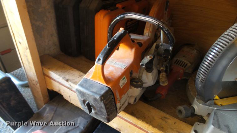 image for item AP9529 2004 Lone Star Trailers enclosed cargo trailer and tools