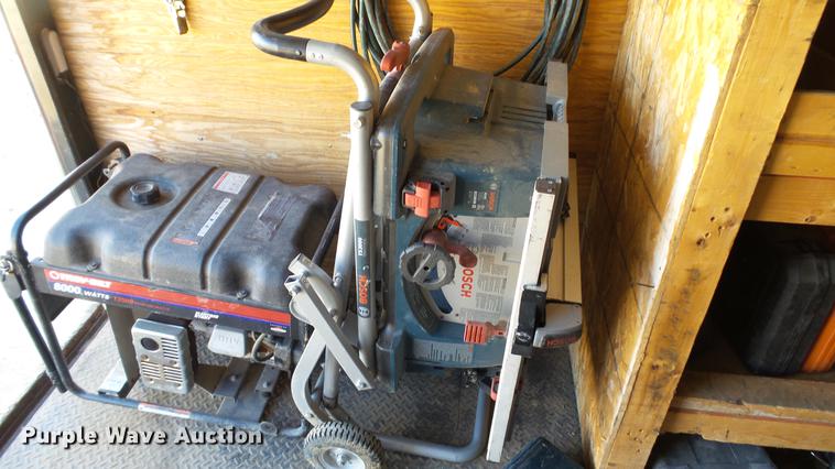 image for item AP9529 2004 Lone Star Trailers enclosed cargo trailer and tools