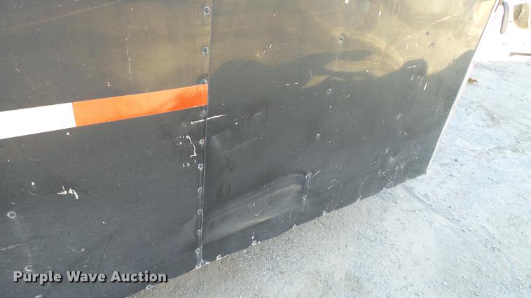image for item AP9529 2004 Lone Star Trailers enclosed cargo trailer and tools
