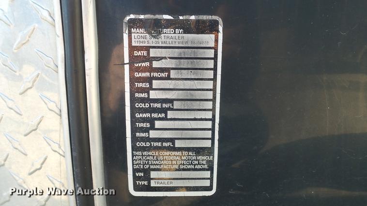 image for item AP9529 2004 Lone Star Trailers enclosed cargo trailer and tools