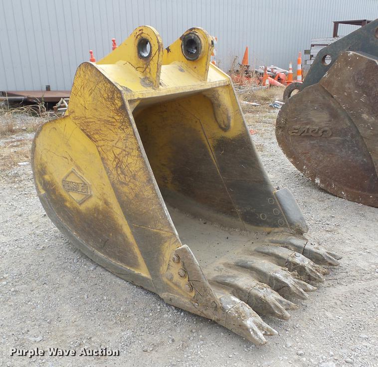 image for item AY9652 Hensley excavator bucket