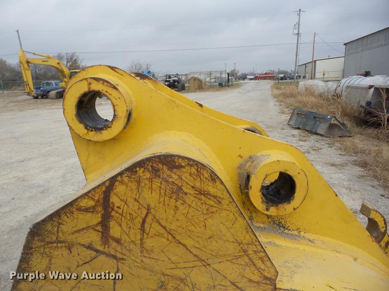 image for item AY9652 Hensley excavator bucket