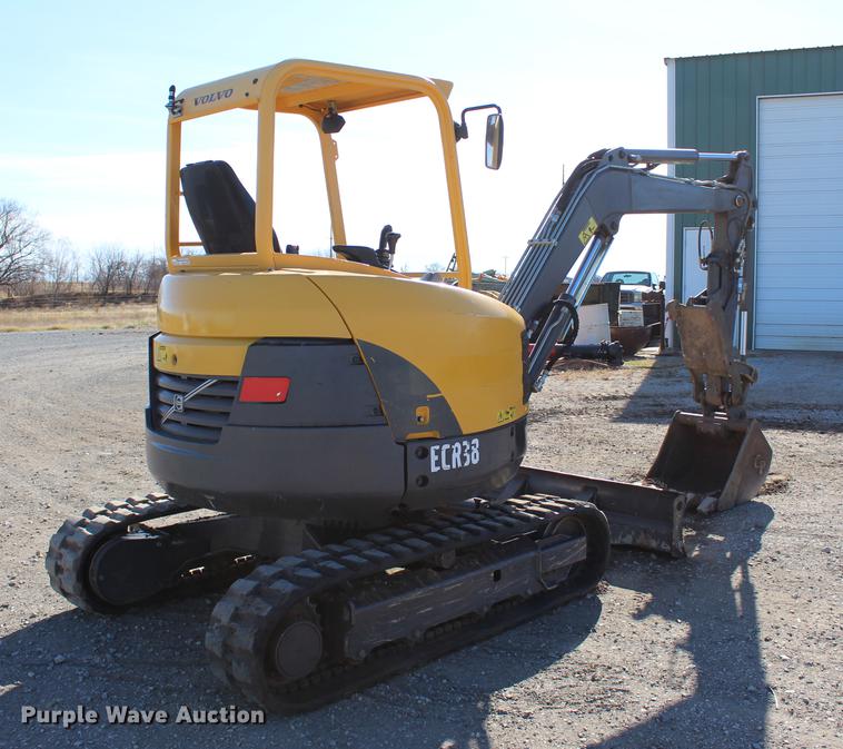 image for item BE9379 2013 Volvo ECR38 compact excavator