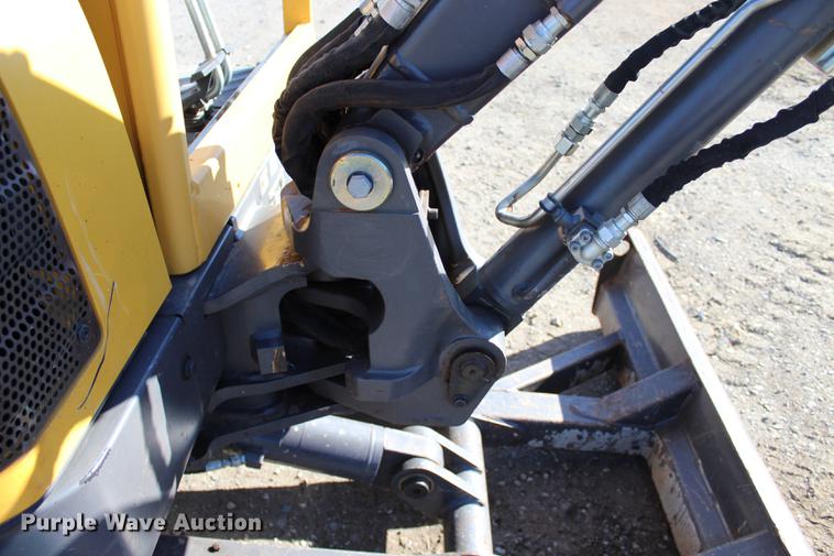 image for item BE9379 2013 Volvo ECR38 compact excavator