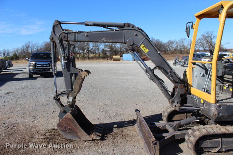 image for item BE9379 2013 Volvo ECR38 compact excavator