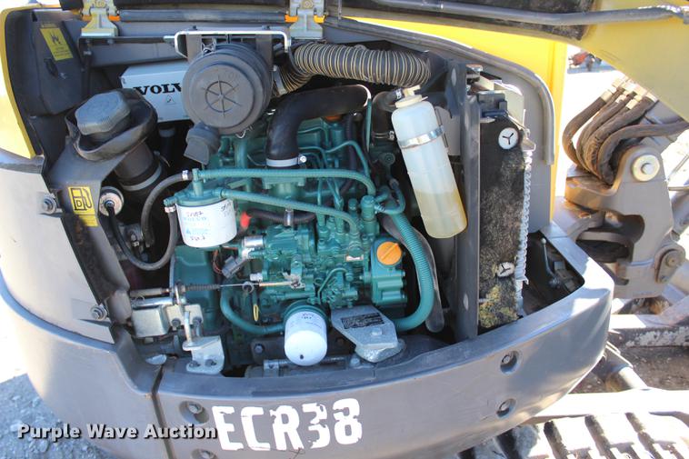 image for item BE9379 2013 Volvo ECR38 compact excavator
