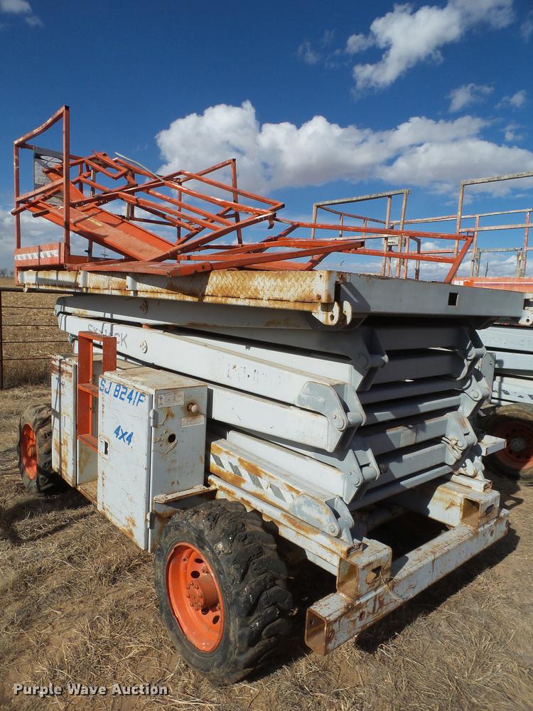 image for item BJ9880 Sky Jack 8241F scissor lift