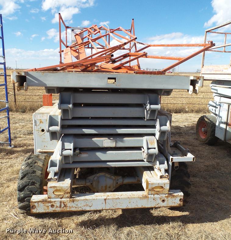 image for item BJ9880 Sky Jack 8241F scissor lift