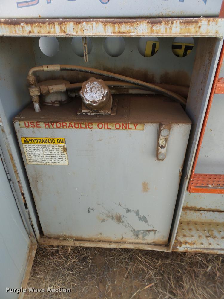 image for item BJ9880 Sky Jack 8241F scissor lift