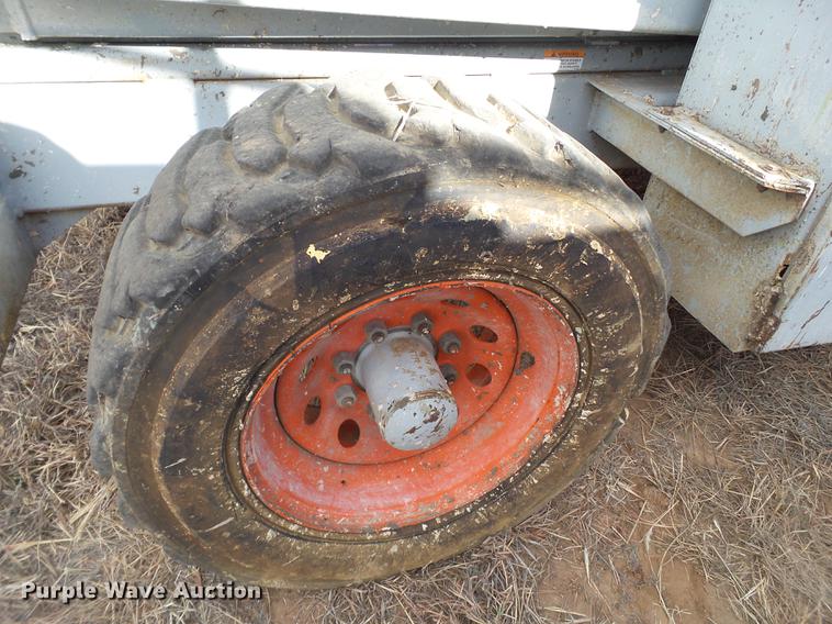 image for item BJ9881 Sky Jack 8241F scissor lift