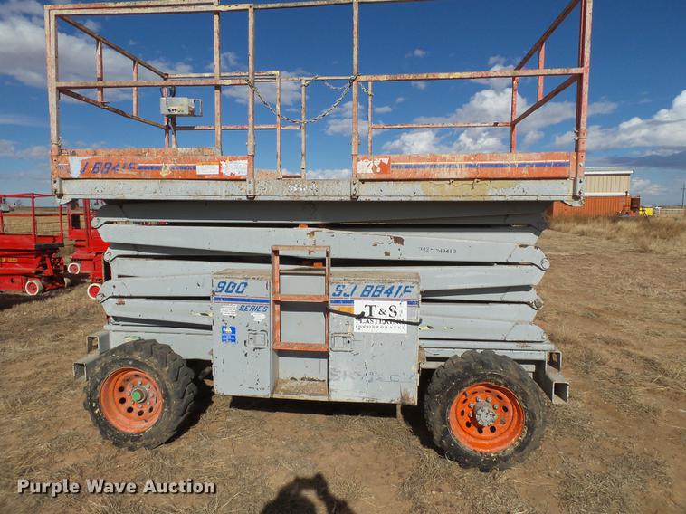 image for item BJ9882 Sky Jack 8841F scissor lift