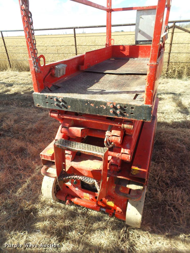 image for item BJ9885 Sky Jack III 3219 scissor lift
