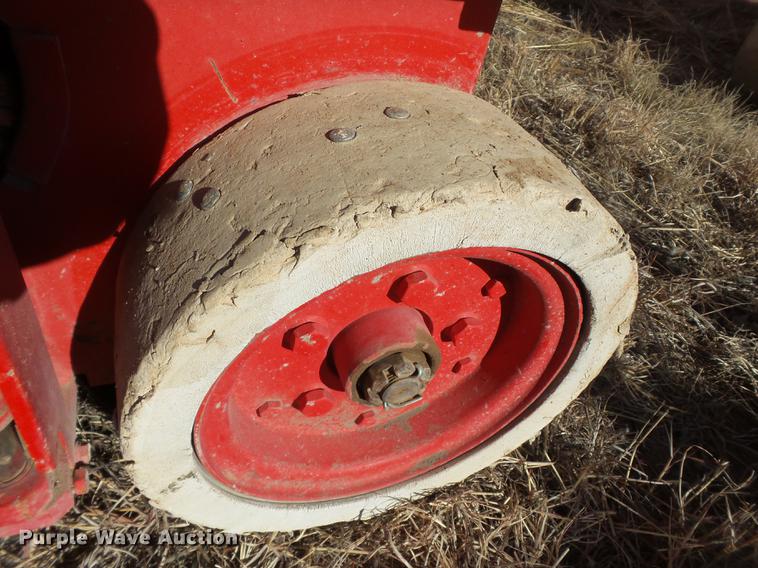 image for item BJ9885 Sky Jack III 3219 scissor lift
