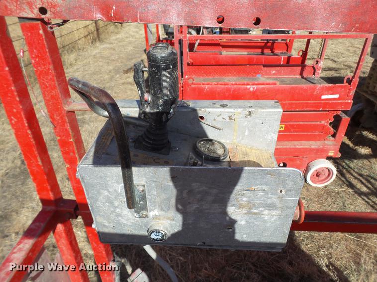 image for item BJ9885 Sky Jack III 3219 scissor lift