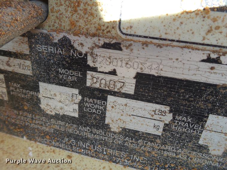 image for item BJ9887 JLG 3246ES scissor lift