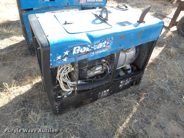 image for item BJ9890 Miller Bobcat 250 AC/DC welder