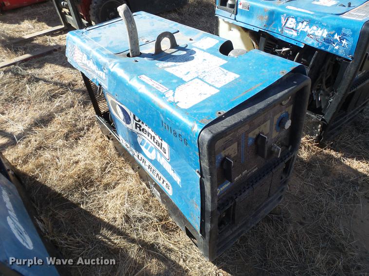 image for item BJ9891 Miller Bobcat 225 AC/DC welder