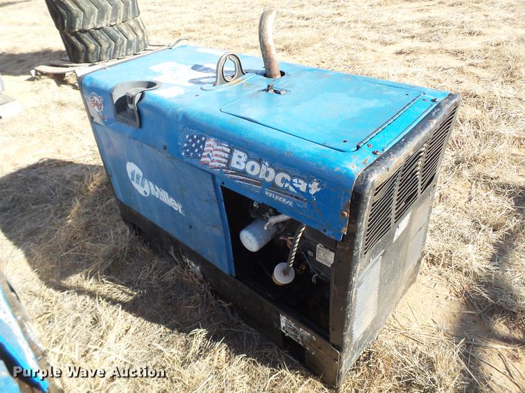 image for item BJ9892 Miller Bobcat 250 AC/DC welder
