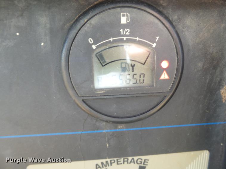 image for item BJ9892 Miller Bobcat 250 AC/DC welder