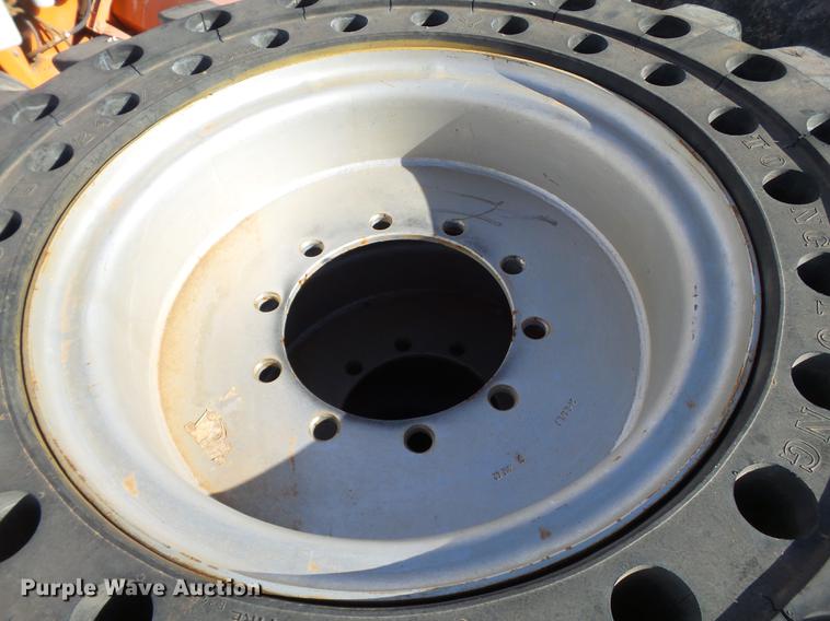 image for item BJ9893 13.00-24/850 solid tires