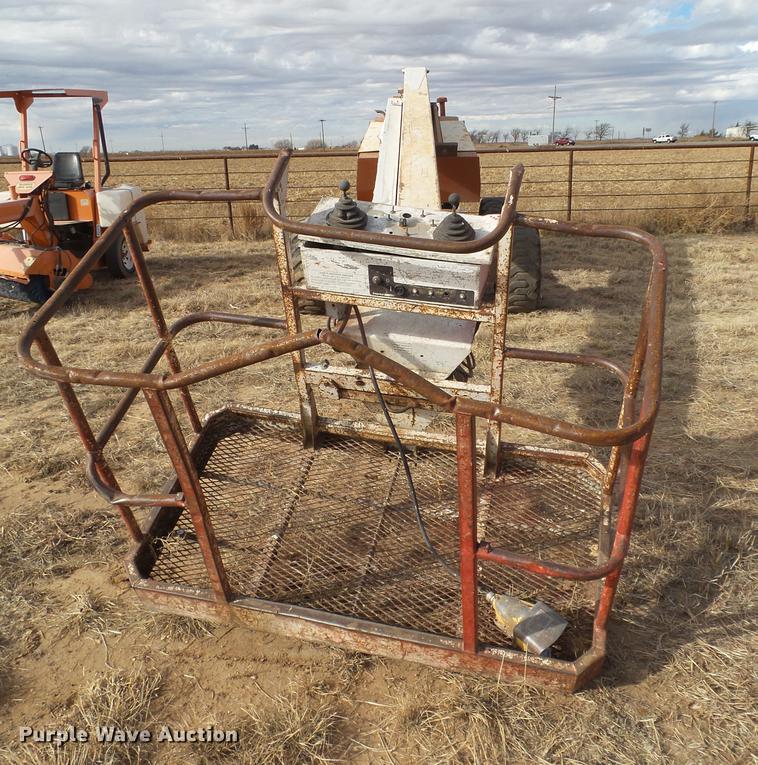 image for item BJ9897 Snorkelift TB60 boom lift