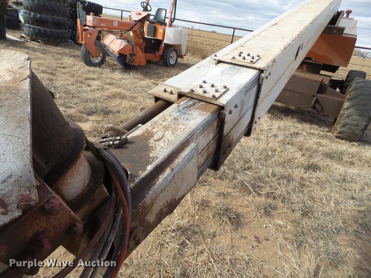 image for item BJ9897 Snorkelift TB60 boom lift