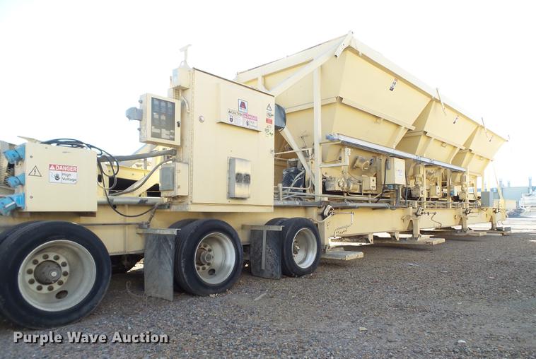 image for item BJ9899 Astec three bin cold feeder system