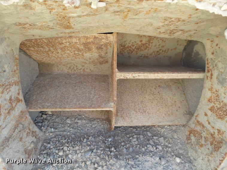 image for item BJ9901 Vane feeder