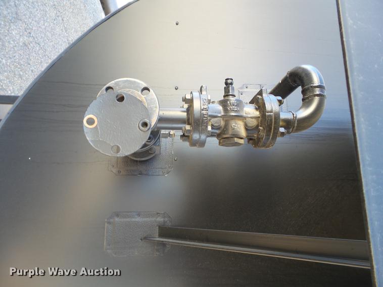 image for item BJ9904 CEI DM-12 drum melter