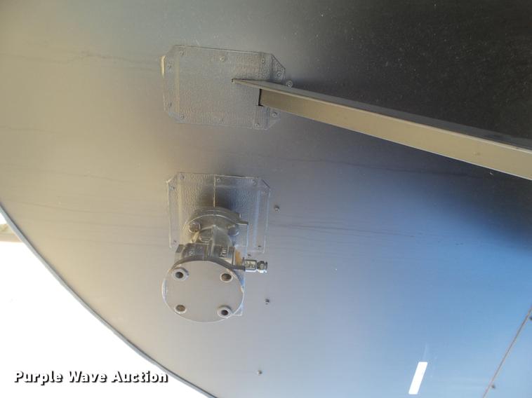 image for item BJ9904 CEI DM-12 drum melter