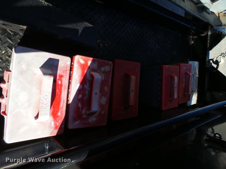 image for item BJ9910 2012 Asphalt Zipper AZ600 B260 reclaimer