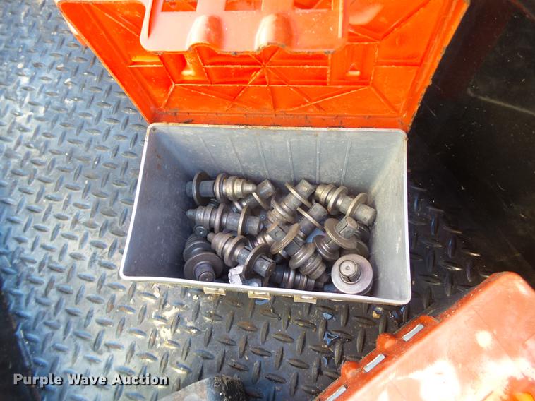 image for item BJ9910 2012 Asphalt Zipper AZ600 B260 reclaimer