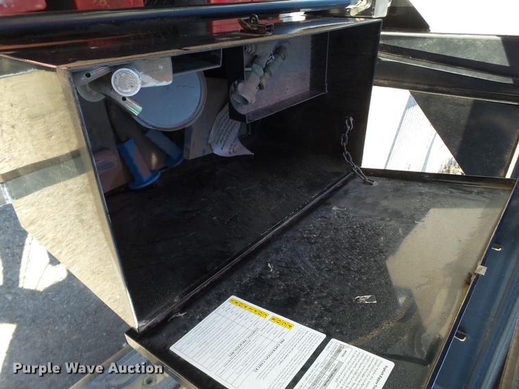 image for item BJ9910 2012 Asphalt Zipper AZ600 B260 reclaimer