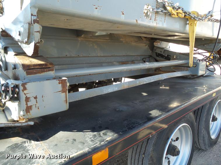 image for item BJ9910 2012 Asphalt Zipper AZ600 B260 reclaimer