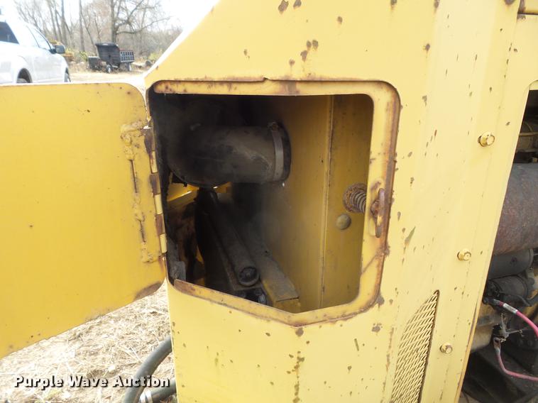 image for item CC9685 1992 Vermeer hydraulic power pack