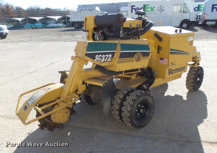 image for item CC9696 2011 Vermeer SC372 stump grinder