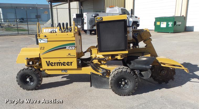 image for item CC9696 2011 Vermeer SC372 stump grinder