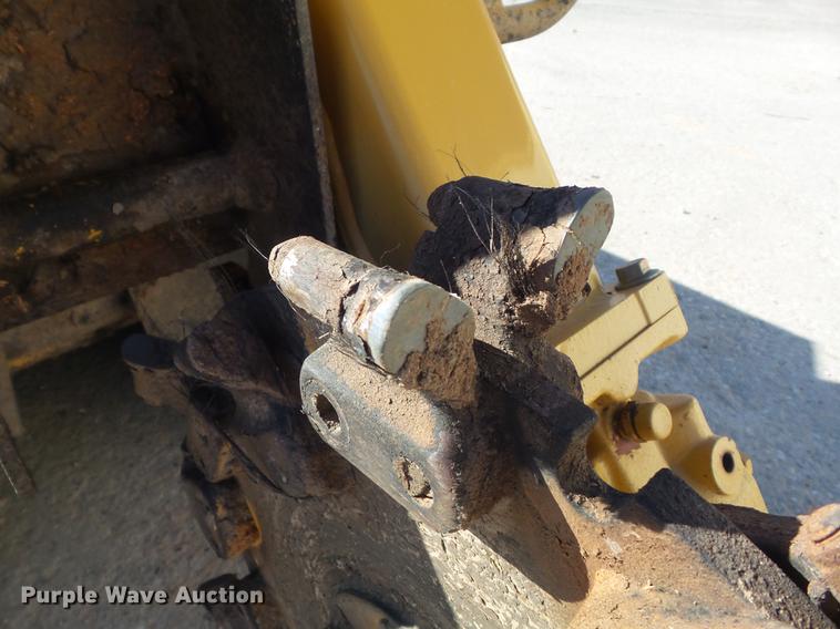 image for item CC9696 2011 Vermeer SC372 stump grinder