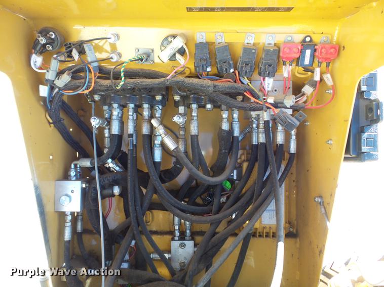 image for item CC9696 2011 Vermeer SC372 stump grinder