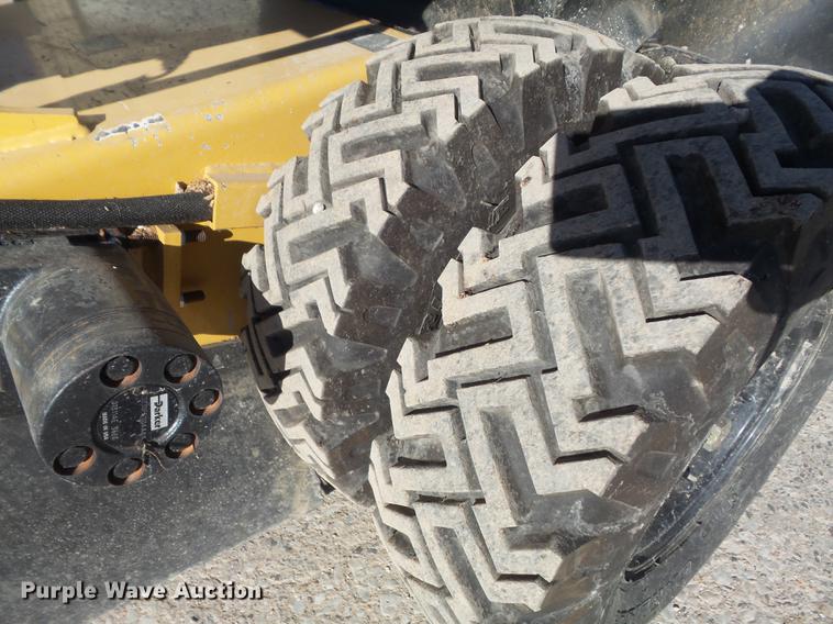 image for item CC9696 2011 Vermeer SC372 stump grinder