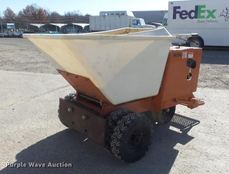 image for item CC9698 Lull M25RH concrete buggy