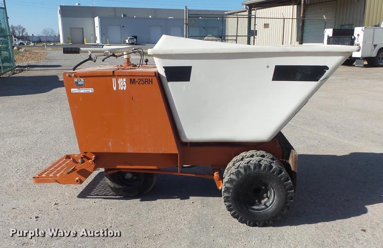 image for item CC9698 Lull M25RH concrete buggy