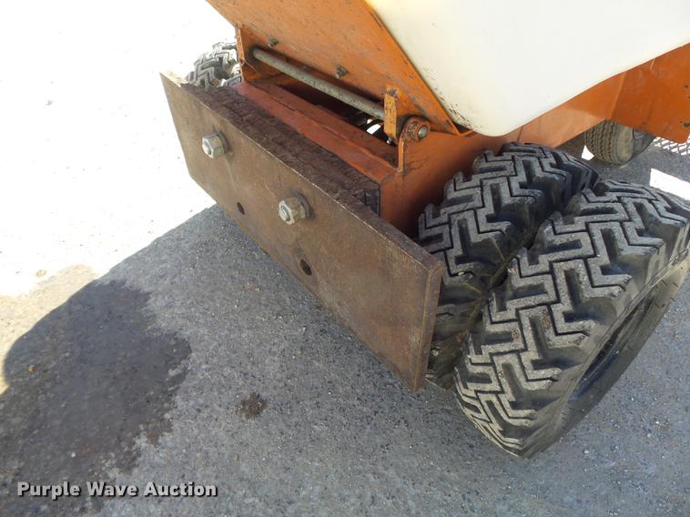 image for item CC9698 Lull M25RH concrete buggy