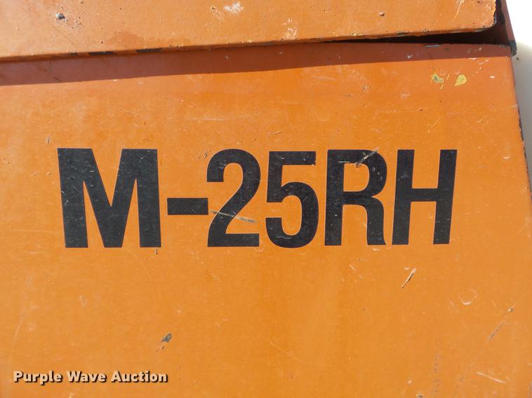 image for item CC9698 Lull M25RH concrete buggy