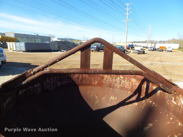 image for item CC9707 Gar-Bro 427-R bucket