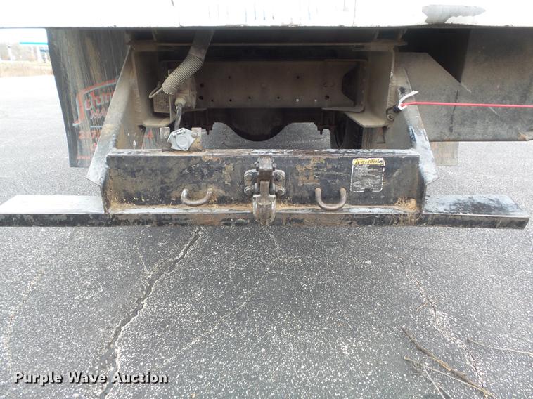 image for item CC9724 2002 Chevrolet C7500 bucket truck