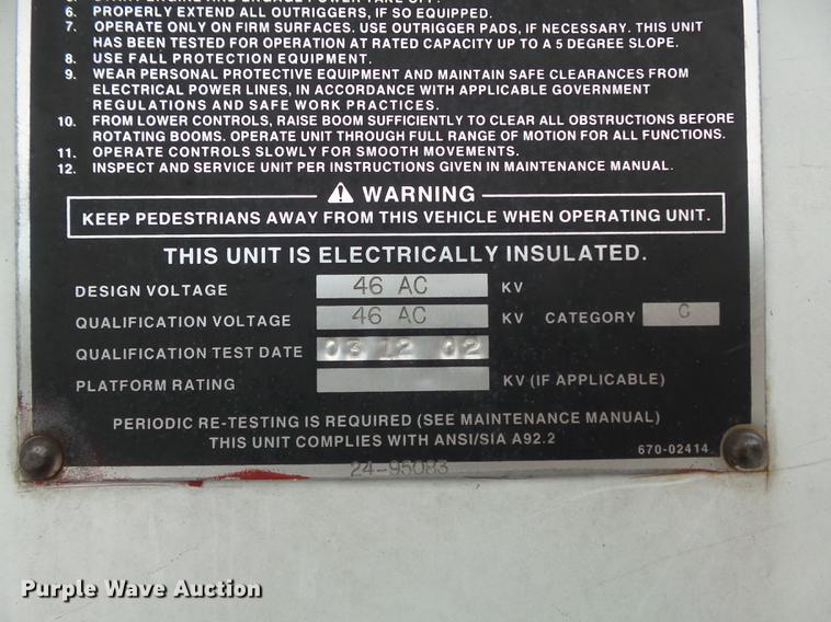 image for item CC9724 2002 Chevrolet C7500 bucket truck